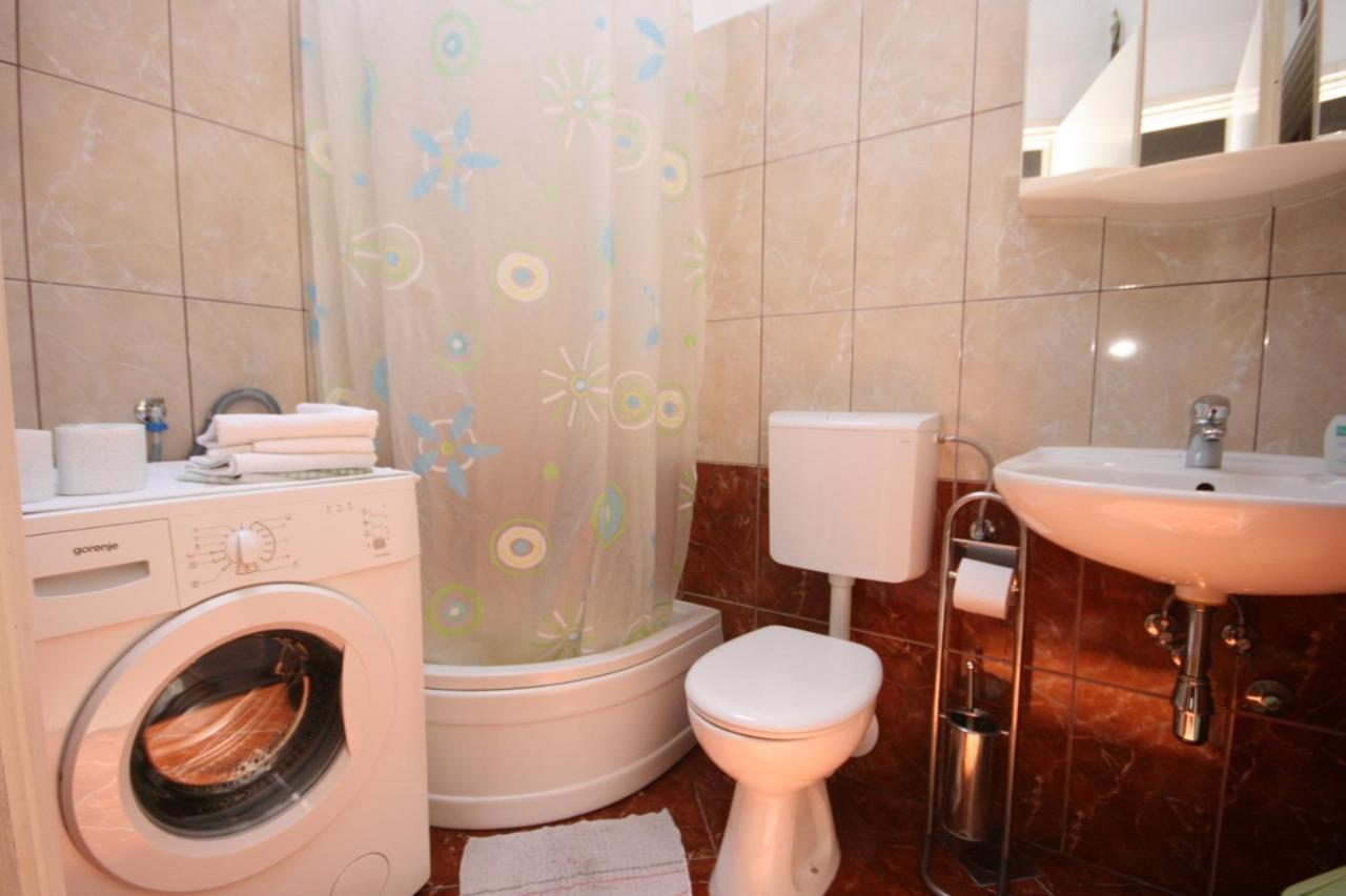 Apartments By The Sea Igrane, Makarska - 311 Ngoại thất bức ảnh